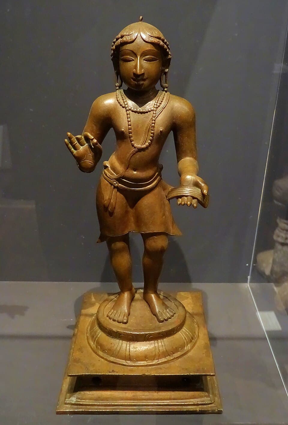 Manikkavacakar, a Chola bronze: Minister to a Pandya king, he composed the Tiruvasakam, the eighth book of the Tirumurai.