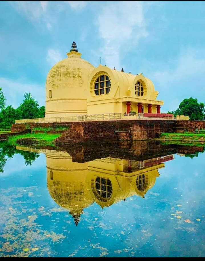 Kushinagar: the Mahaparinirvana temple: The Buddha died at Kushinagara, in Uttar Pradesh: the Mahaparinirvana.